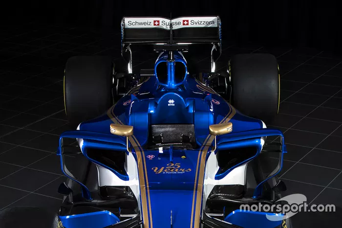 Sauber C36 detail