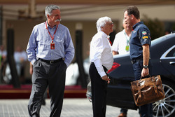 Chase Carey, Président du Formula One Group avec Bernie Ecclestone et Christian Horner, Team Principal du Red Bull Racing