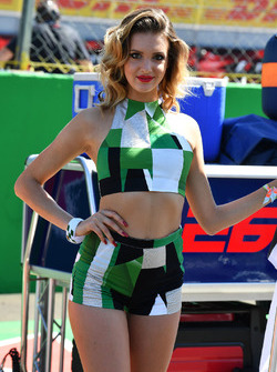 Une grid girl