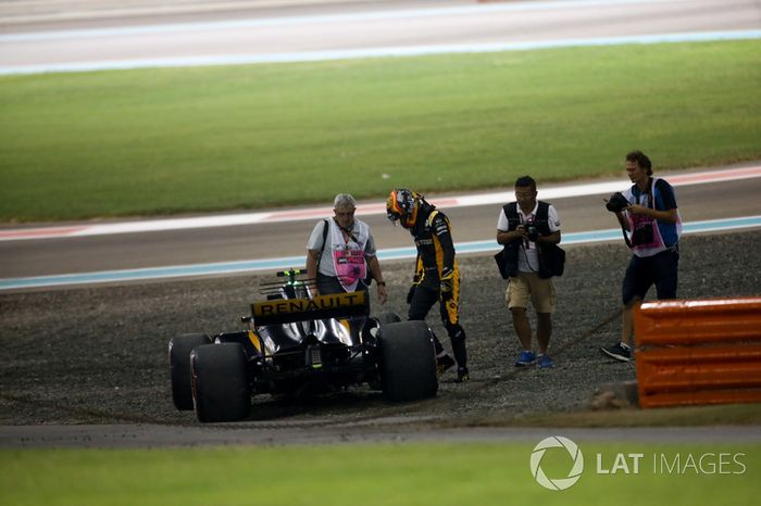 Carlos Sainz Jr., Renault F1 Team RS17