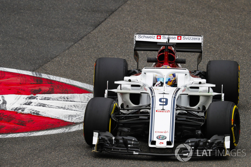 20: Marcus Ericsson, Sauber C37 Ferrari, 1'34.914 (inc 5-place grid pen)