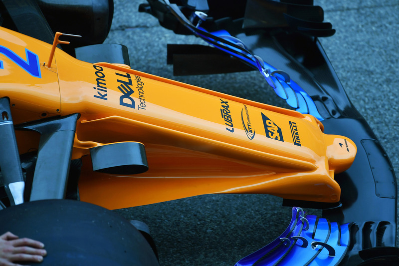 McLaren MCL33 burun