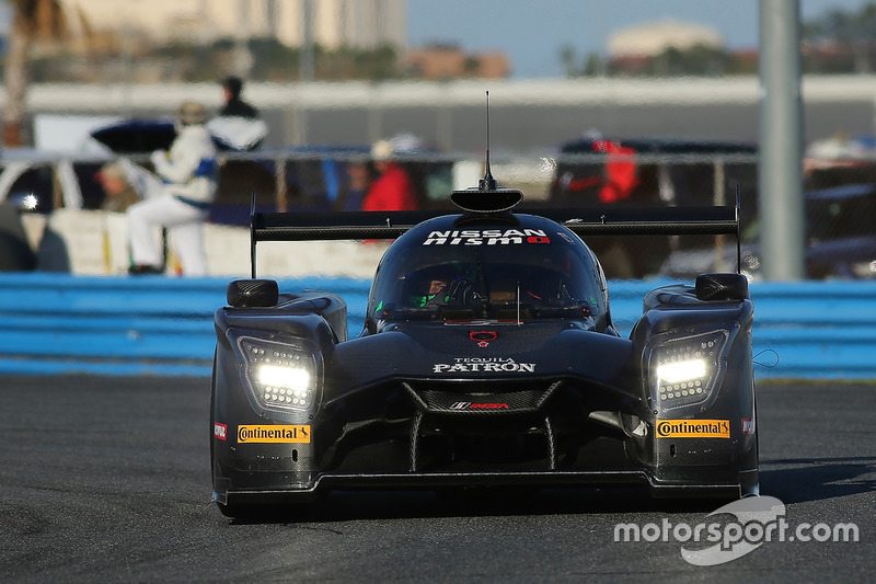 35º #2 Tequila Patrón ESM Nissan: Ryan Dalziel (DPi)