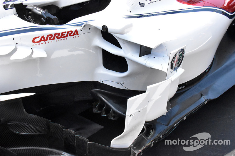 Sauber C37 detalle lateral