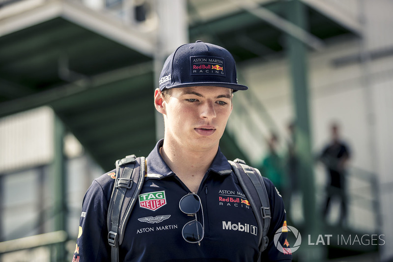 Max Verstappen: "Consegui alcançar os Force India, porque sabia que poderia lutar contra eles. Eu usei o DRS para passá-los. Eu me diverti lutando contra eles, mas depois tive que me contentar com isso”.