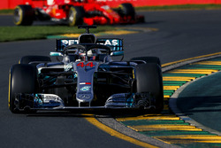 Льюис Хэмилтон, Mercedes AMG F1 W09