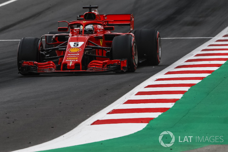 Vettel foi o terceiro, atrás também de Bottas