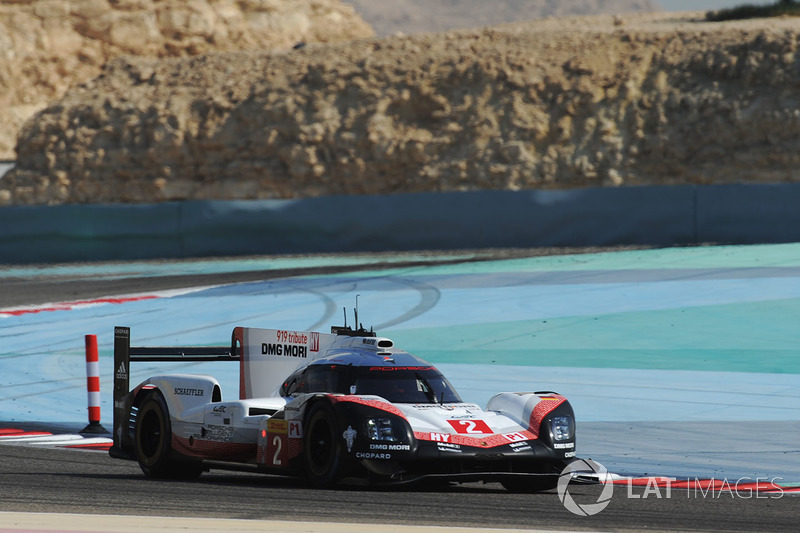 #2 Porsche Team Porsche 919 Hybrid: Timo Bernhard, Earl Bamber, Brendon Hartley