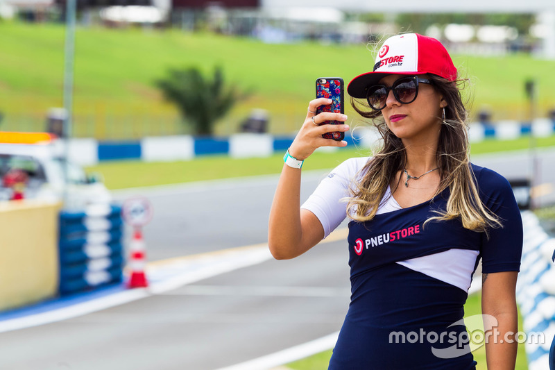 Grid Girl em Goiânia