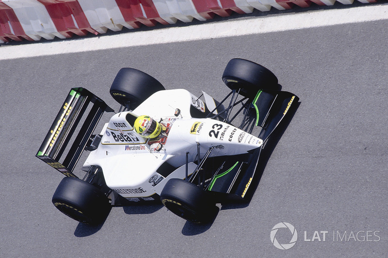 Em 1993 continuou piloto da Minardi na F1