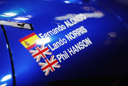The names of Fernando Alonso, Lando Norris and Phil Hanson on a United Autosports sportscar