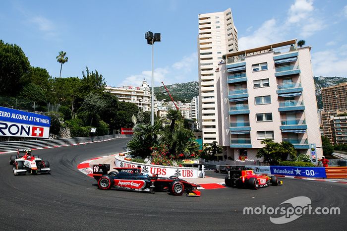 Nyck De Vries, Rapax