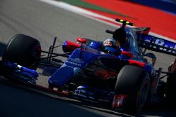 Carlos Sainz Jr., Scuderia Toro Rosso STR12