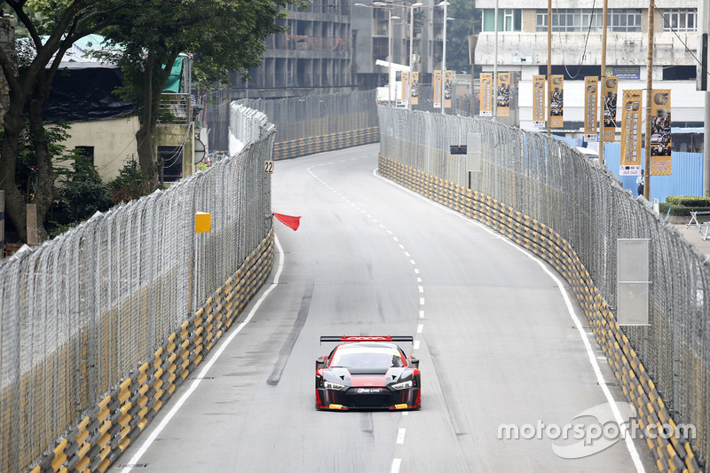 1. Laurens Vanthoor, Audi Sport Team WRT, Audi R8 LMS