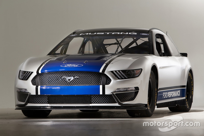 2019 Monster Energy NASCAR Cup Series Mustang