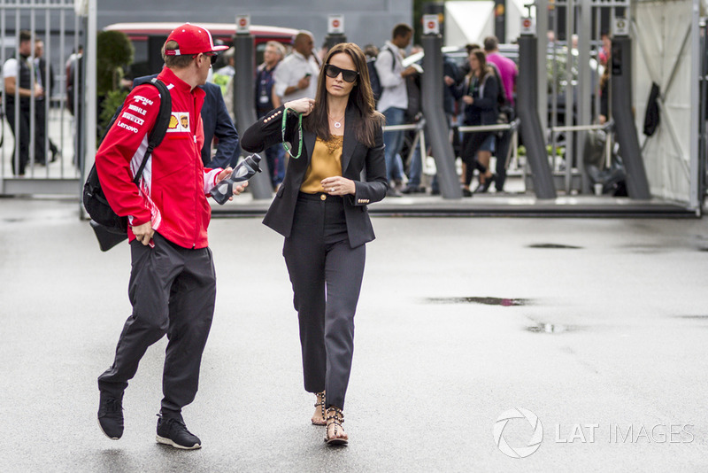 Kimi Raikkonen, Ferrari with his wife Minttu Virtanen