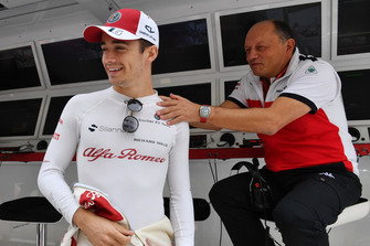Charles Leclerc, Sauber and Frederic Vasseur, Sauber, Team Principal