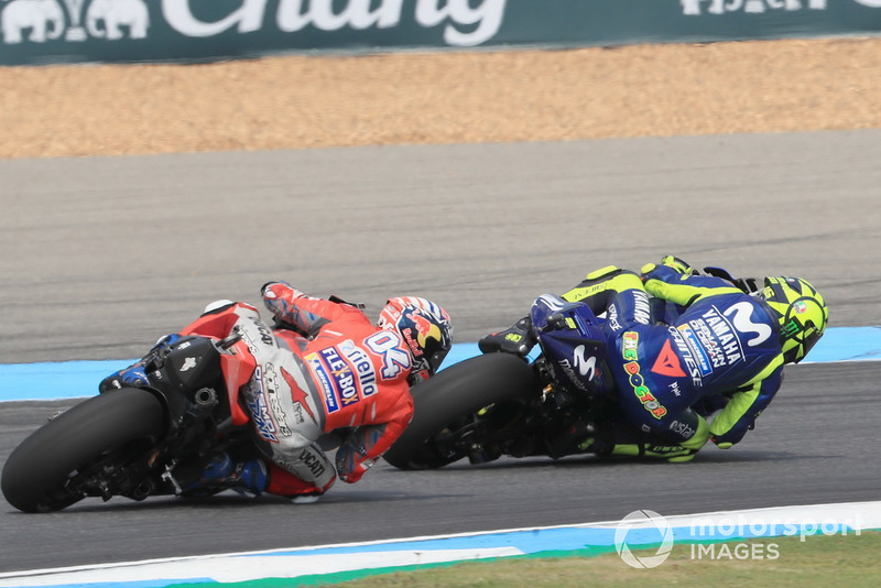 Валентино Россі, Yamaha Factory Racing, Андреа Довіціозо, Ducati Team