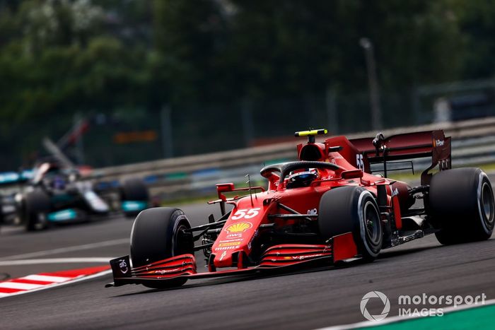 Carlos Sainz Jr., Ferrari SF21