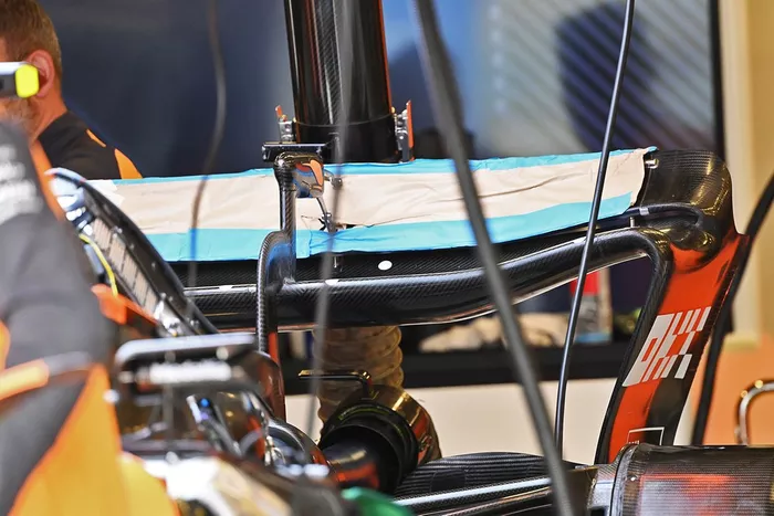 Detalle del McLaren MCL36