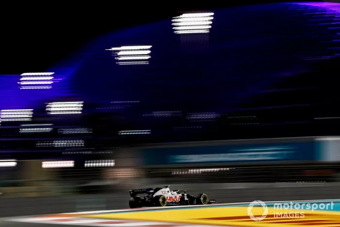 Kevin Magnussen, Haas VF-20