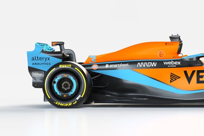 McLaren MCL35 detalles