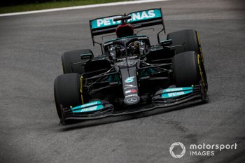 Hamilton topt eerste training in Brazilië, Verstappen P2