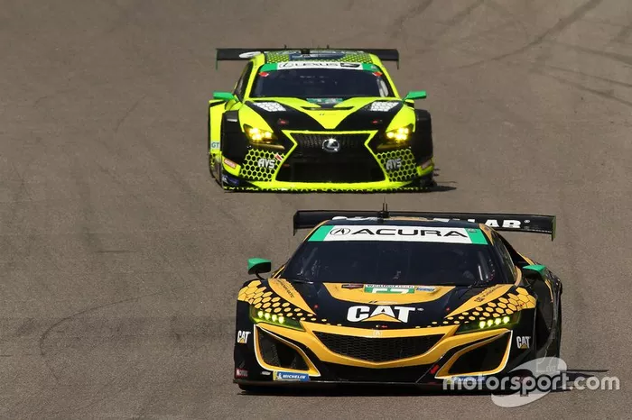 #57 Heinricher Racing w/Meyer Shank Racing Acura NSX GT3, GTD: Katherine Legge, Christina Nielsen