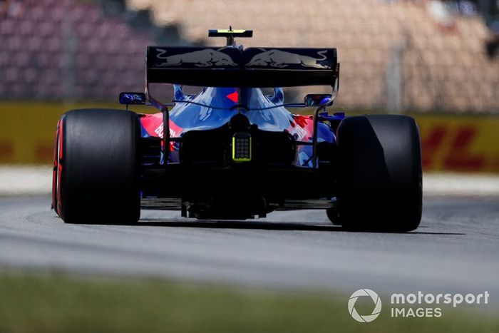 Alexander Albon, Toro Rosso STR14