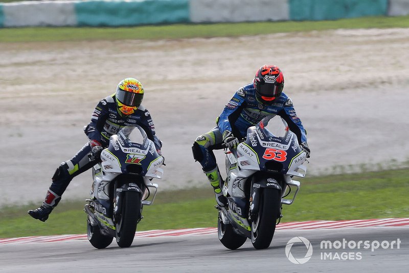 Karel Abraham (casque jaune), Avintia Racing