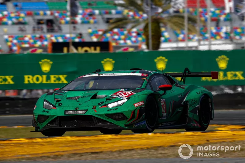 #63 Iron Lynx Lamborghini Huracan GT3 EVO2: Jordan Pepper, Romain Grosjean, Mirko Bortolotti, Andrea Caldarelli