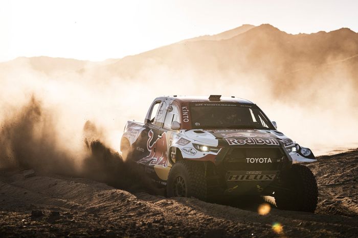 #200 Toyota Gazoo Racing Toyota: Nasser Al-Attiyah, Mathieu Baumel