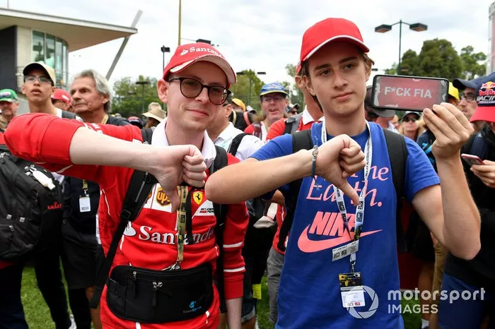 Los fans muestran su reacción a la noticia de la cancelación del Gran Premio