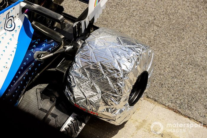 Protector de neumáticos del monoplaza de Nicholas Latifi, Williams FW43 