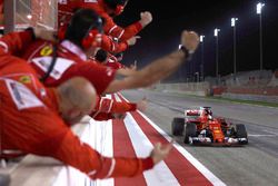 Race winner Sebastian Vettel, Ferrari SF70H