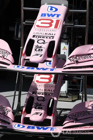 Le nez et les ailerons avant de la Force India VJM10
