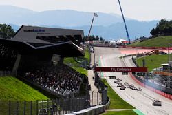 Arrancada: Charles Leclerc, PREMA Powerteam líder
