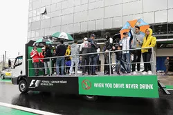 Desfile de pilotos