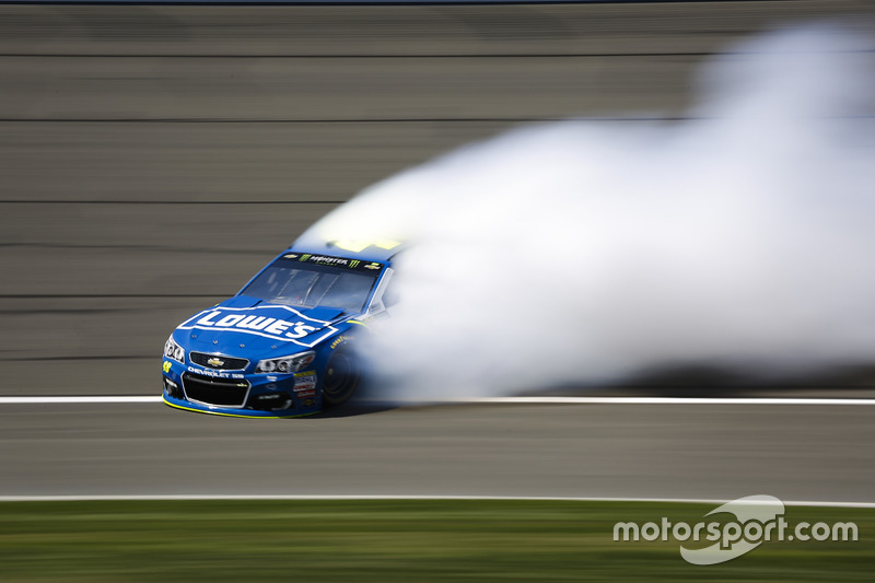 Jimmie Johnson, Hendrick Motorsports Chevrolet gira