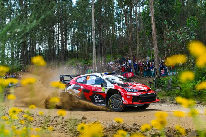 Oliver Solberg, Elliott Edmondson, Toyota Gazoo Racing WRT Toyota GR Yaris Rally1