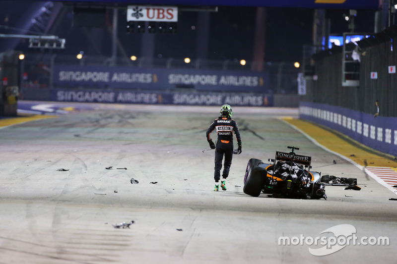 Nico Hulkenberg, Sahara Force India F1 VJM09 crashed out at the start of the race