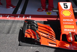 Ferrari SF71H detalle del ala frontal