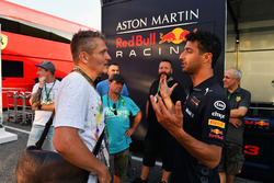 Daniel Ricciardo, Red Bull Racing con lo staff JMD Design