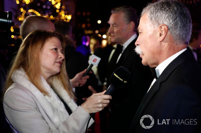 Chase Carey y Jenny Gow