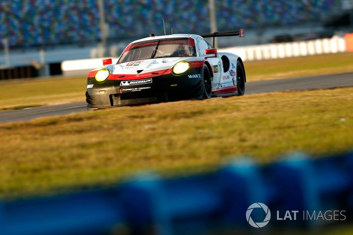 #912 Porsche Team North America Porsche 911 RSR: Patrick Pilet, Laurens Vanthoor