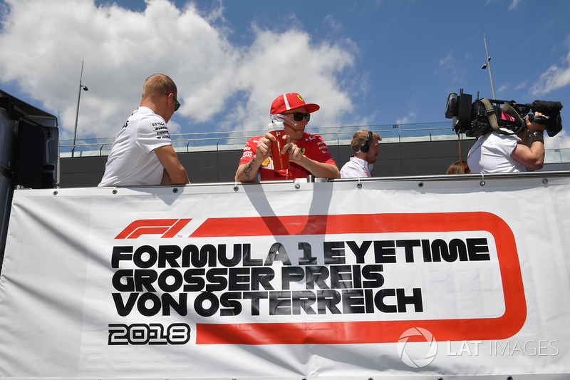 Valtteri Bottas, Mercedes-AMG F1 ve Kimi Raikkonen, Ferrari
