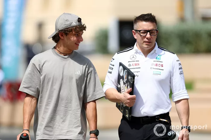Andrea Kimi Antonelli, Mercedes, Peter Bonnington, Ingeniero de Carrera de Mercedes
