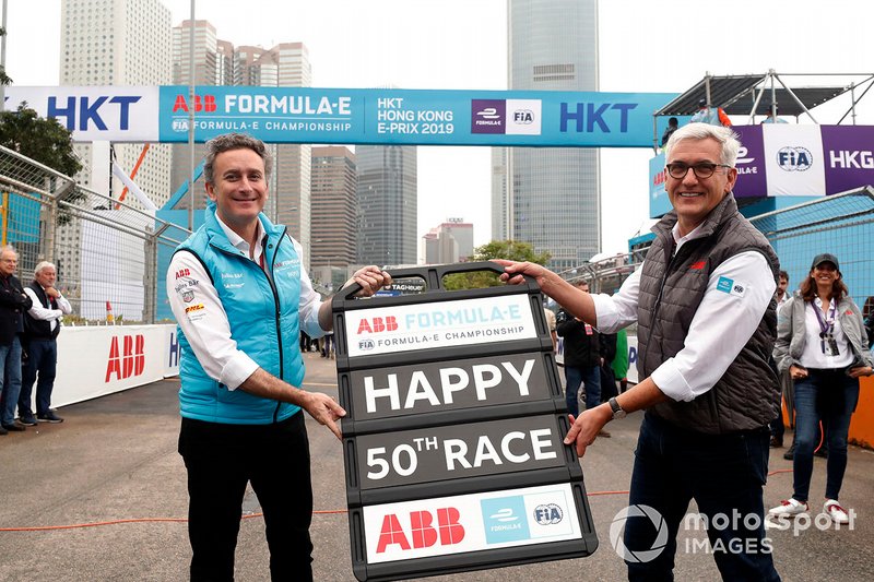 Alejandro Agag, CEO, Formula E, con Ulrich Spiesshofer, CEO, ABB