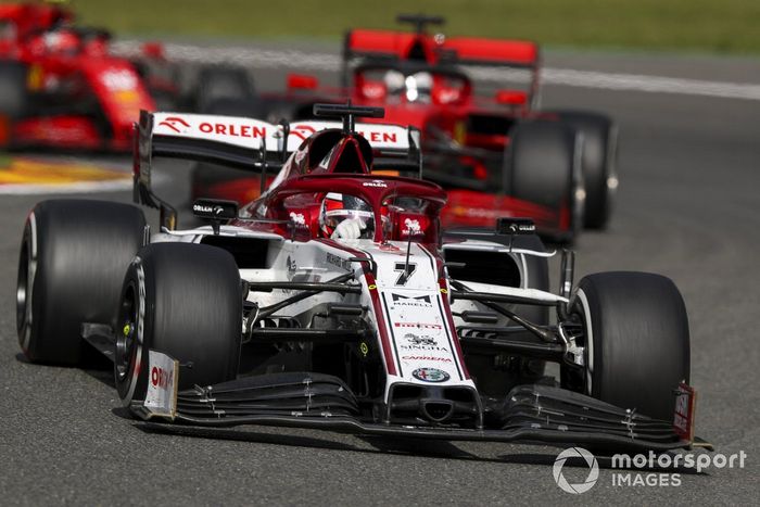 Kimi Raikkonen, Alfa Romeo Racing C39, Sebastian Vettel, Ferrari SF1000, Charles Leclerc, Ferrari SF1000