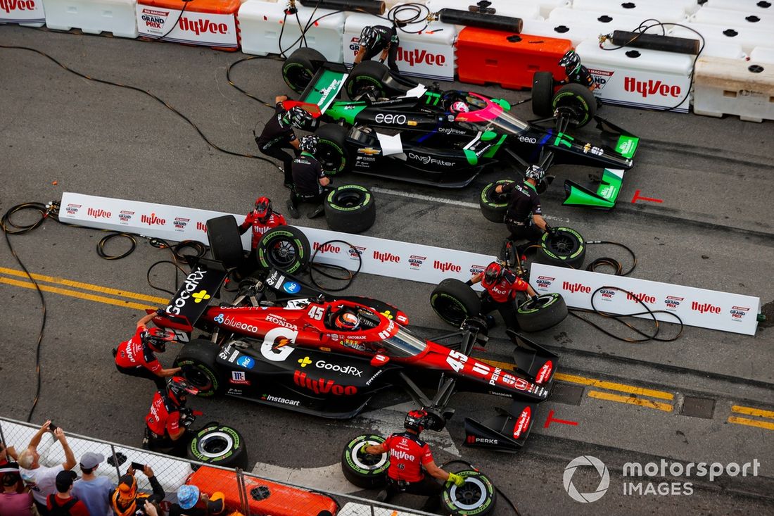 Christian Lundgaard, Rahal Letterman Lanigan Racing Honda, Romain Grosjean, Juncos Hollinger Racing Chevrolet, Pit Stop Competition 